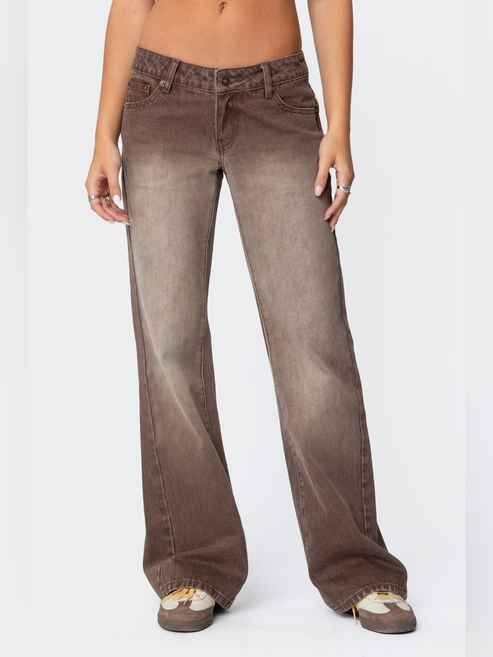 Edikted Alysse Washed Low Rise Baggy Jeans - Brown Cotton Denim Pants